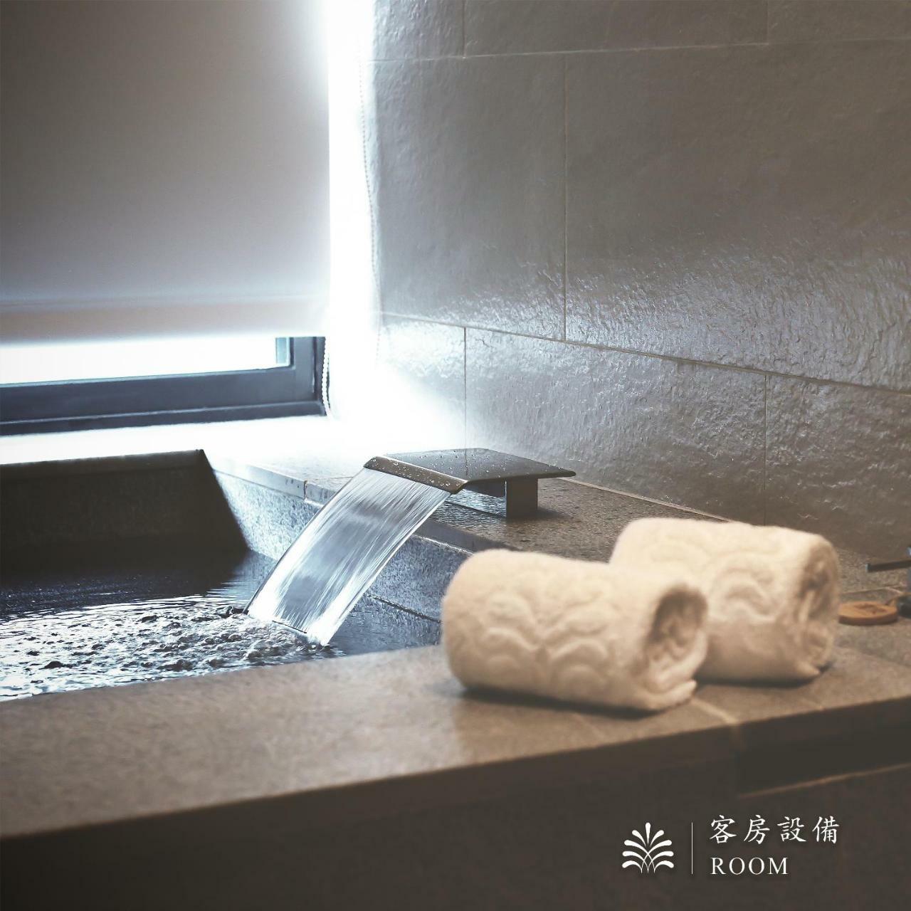 Hotel Royal Beitou Taipei Exteriör bild